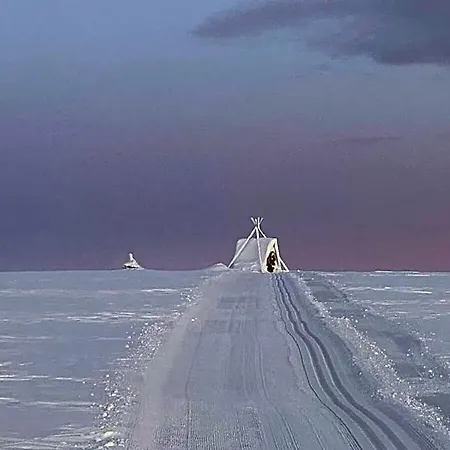 アパートホテル Jakobselvkaia Vadsø